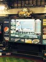 Milwaukee Brewers vs San Diego Padres - MLB -