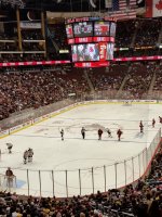 Arizona Coyotes vs Boston Bruins - NHL