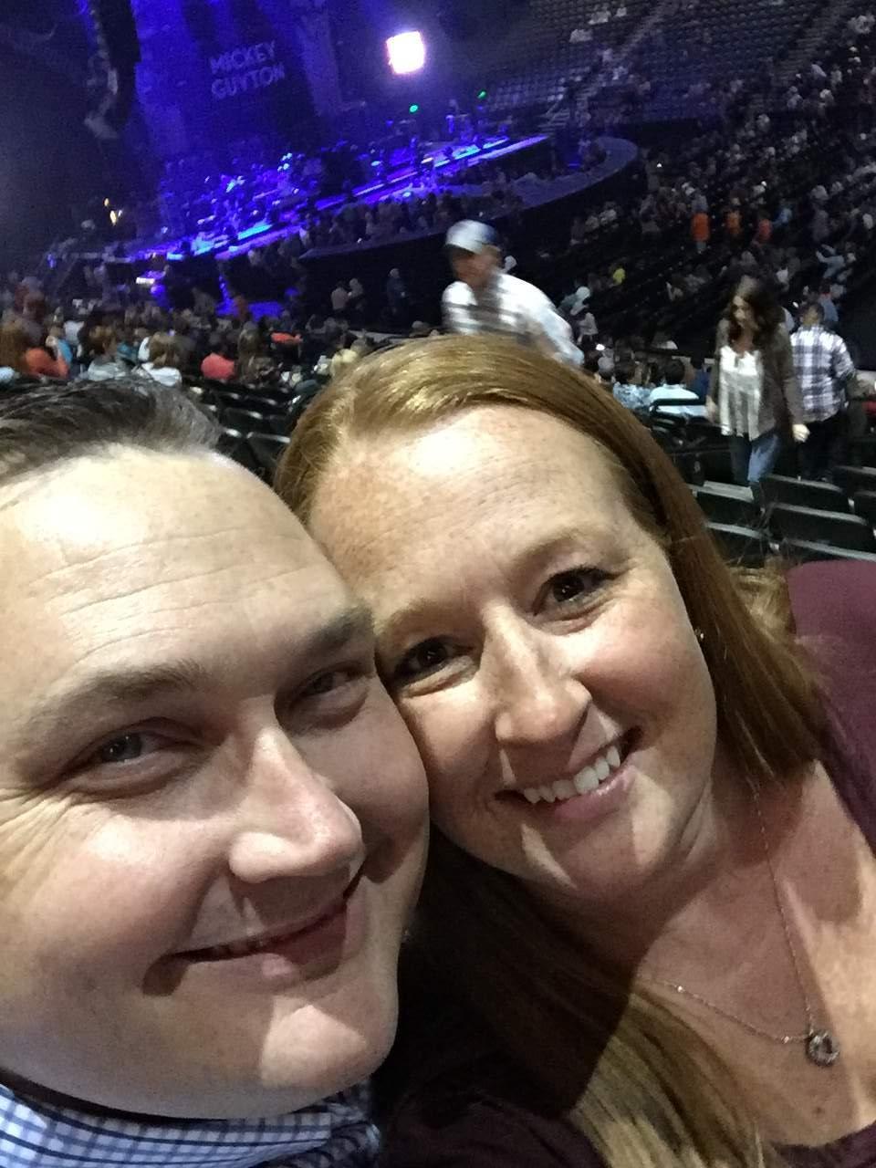Brad Paisley - Crushin It World Tour