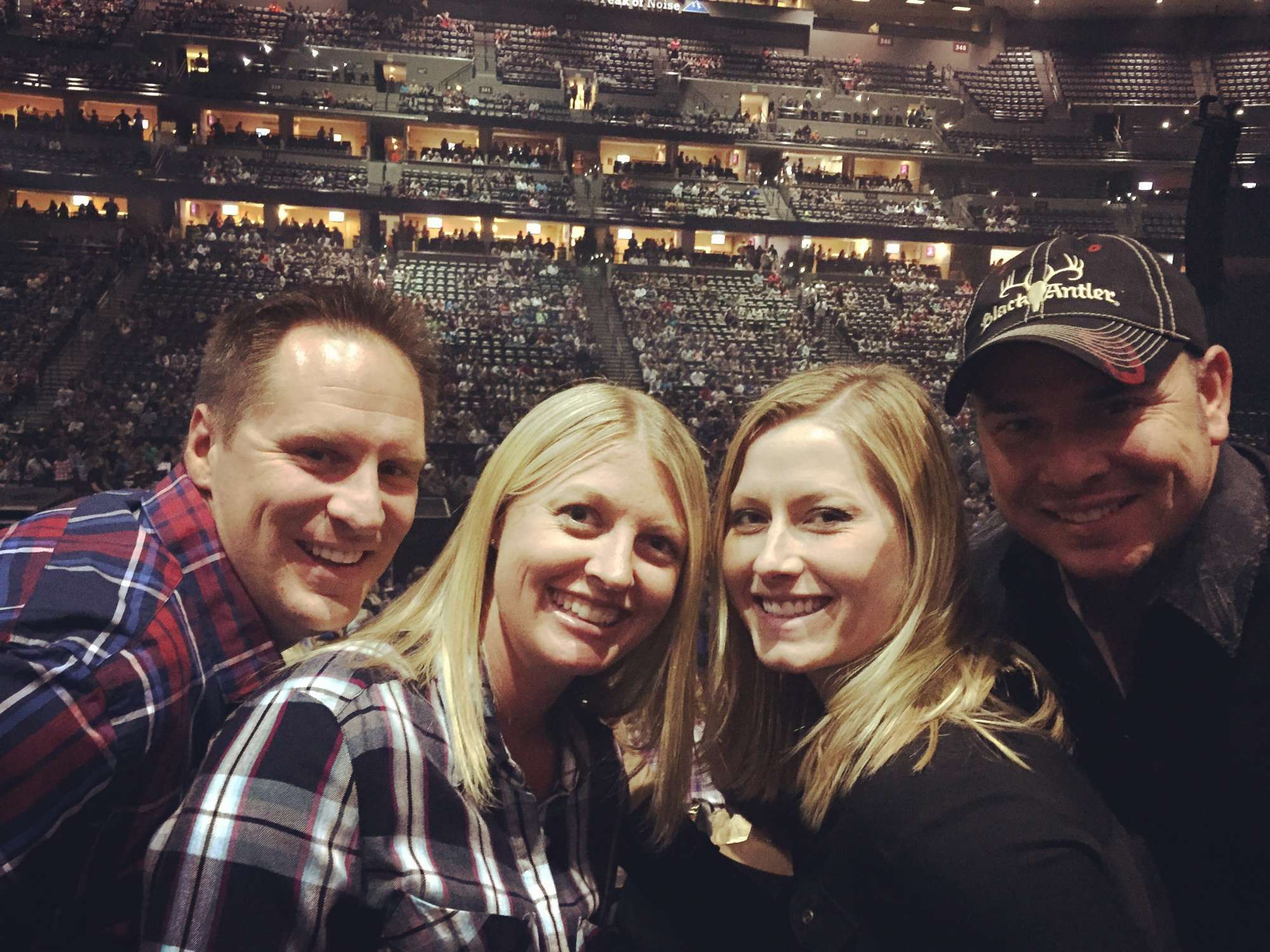 Brad Paisley - Crushin It World Tour