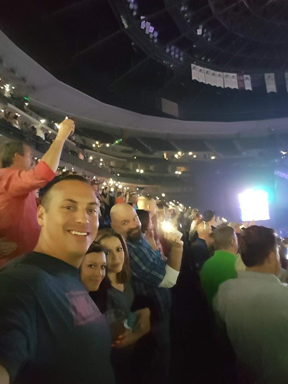 Brad Paisley - Crushin It World Tour