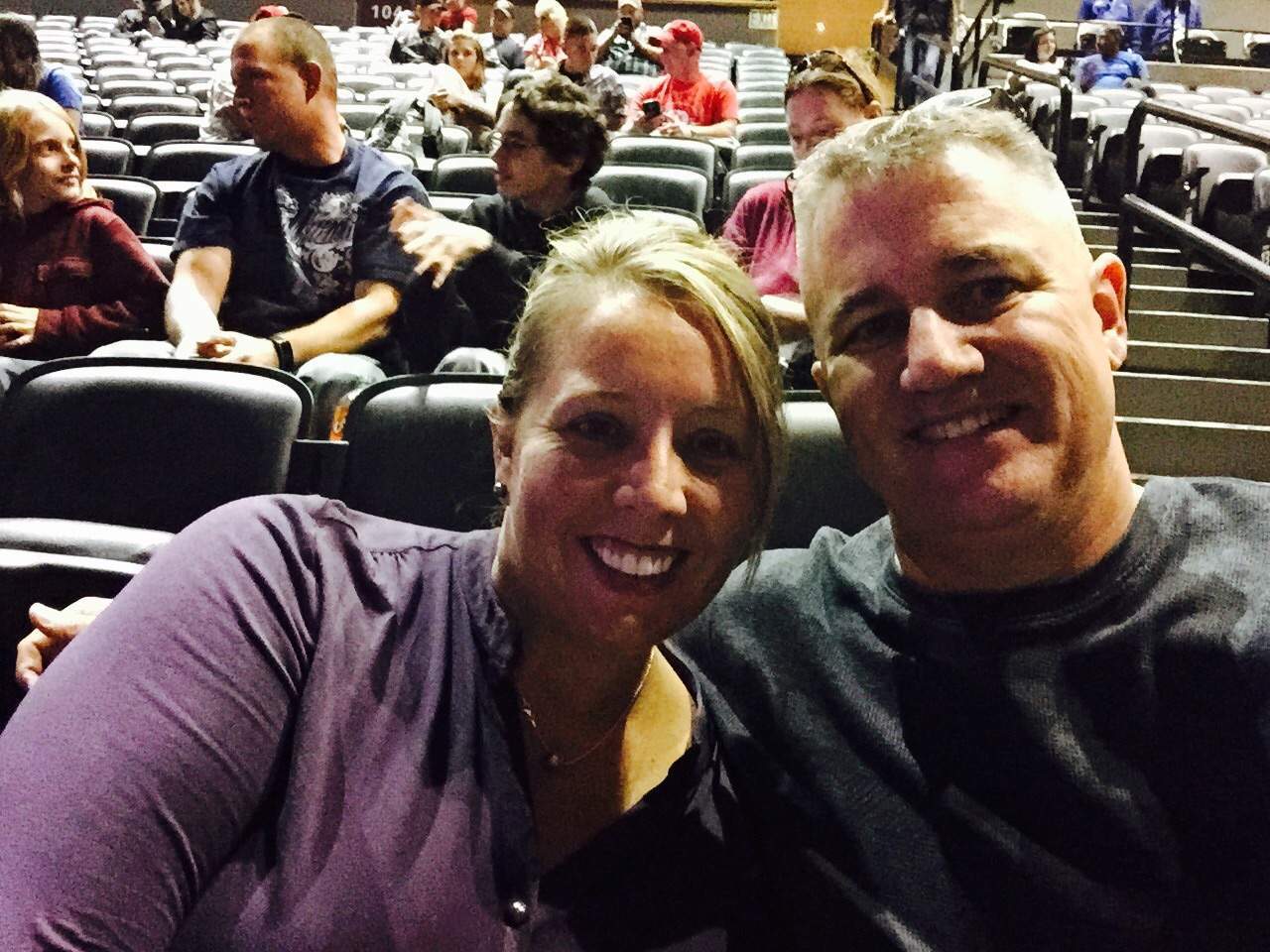 Brad Paisley - Crushin It World Tour