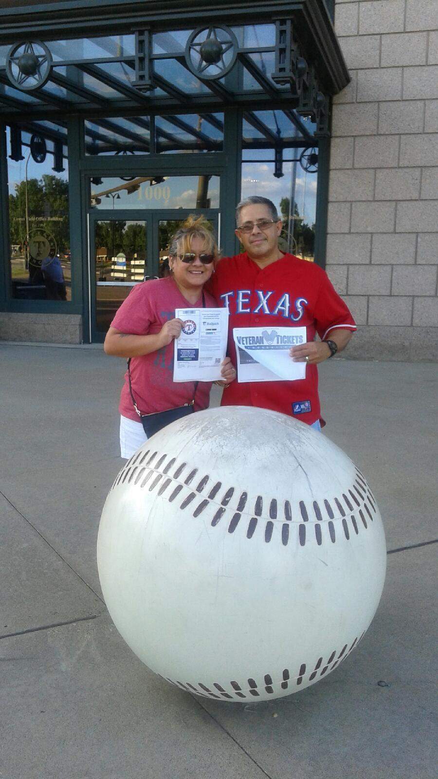 Texas Rangers vs. Seattle Mariners - MLB