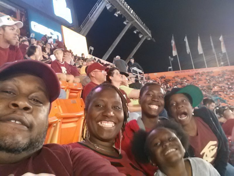 2013 Discover Orange Bowl...#15 Northern Illinois Huskies vs #12 Florida State Seminoles