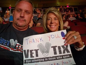 Tom attended Sugarland on May 31st 2018 via VetTix 