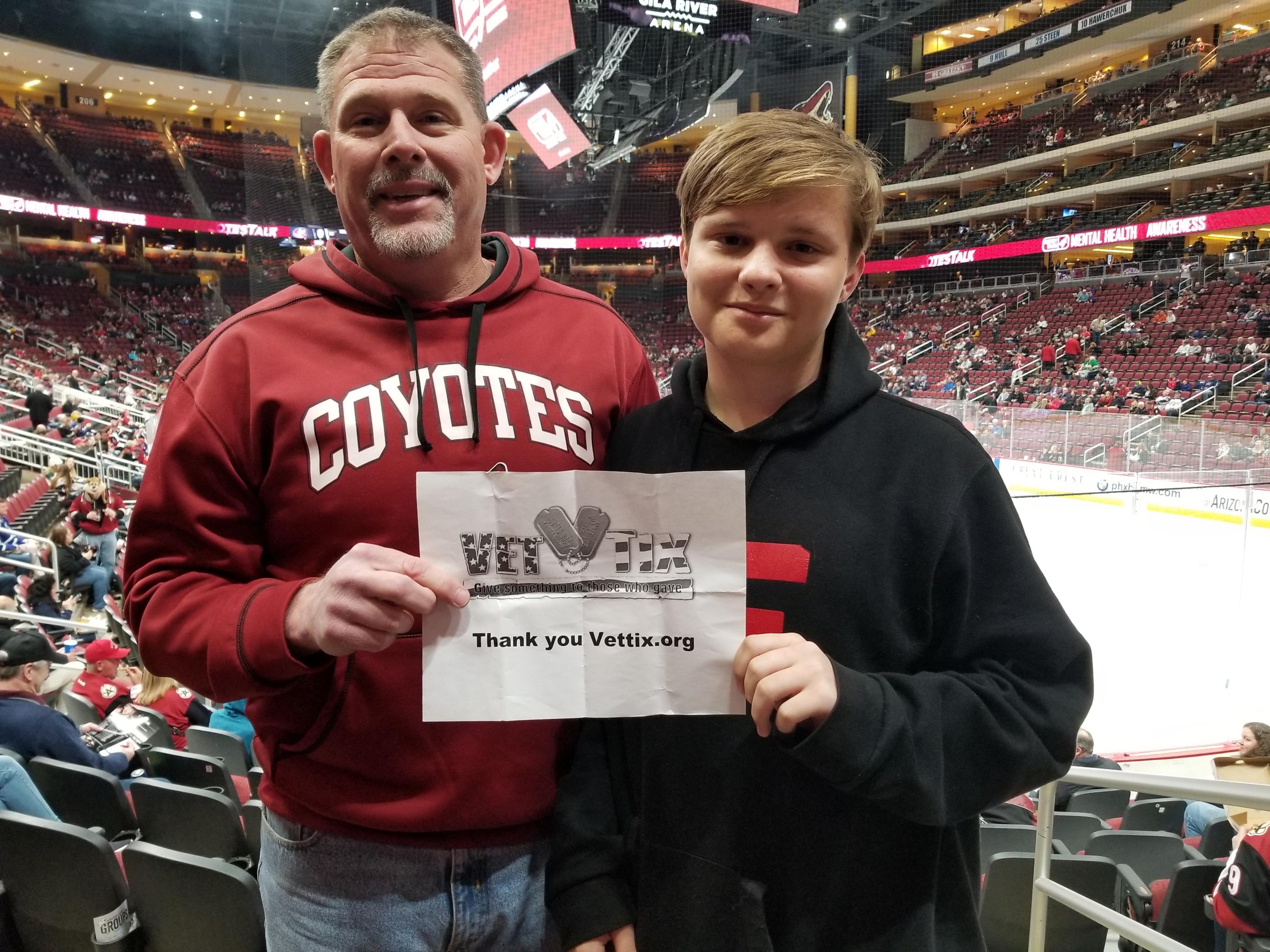 Arizona Coyotes vs. Columbus Blue Jackets - NHL