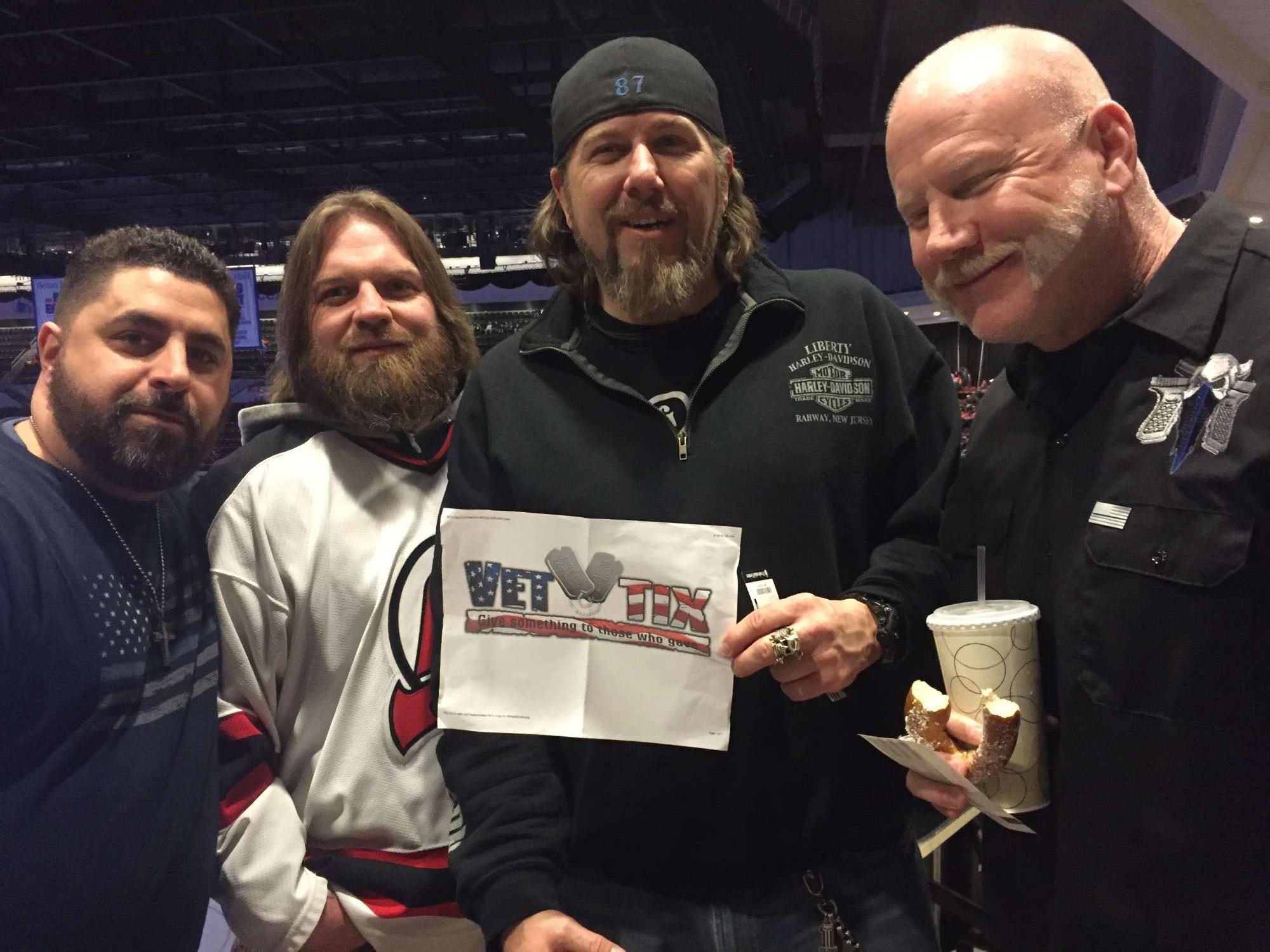 New Jersey Devils vs. Carolina Hurricanes - NHL