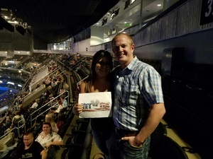 Carrie Underwood - the Storyteller Tour- Stories in the Round With Special Guest Easton Corbin and the Swon Brothers