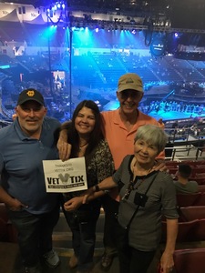 Carrie Underwood - the Storyteller Tour- Stories in the Round With Special Guest Easton Corbin and the Swon Brothers