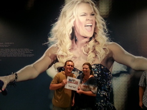 Carrie Underwood - the Storyteller Tour- Stories in the Round With Special Guest Easton Corbin and the Swon Brothers