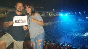 Carrie Underwood - the Storyteller Tour- Stories in the Round With Special Guest Easton Corbin and the Swon Brothers