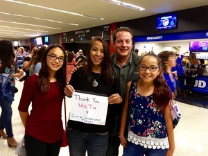 Carrie Underwood - the Storyteller Tour- Stories in the Round With Special Guest Easton Corbin and the Swon Brothers