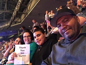 Carrie Underwood - the Storyteller Tour- Stories in the Round With Special Guest Easton Corbin and the Swon Brothers