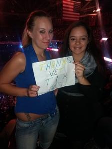 Carrie Underwood - the Storyteller Tour- Stories in the Round With Special Guest Easton Corbin and the Swon Brothers