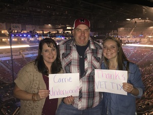 Carrie Underwood - the Storyteller Tour- Stories in the Round With Special Guest Easton Corbin and the Swon Brothers
