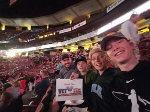 Arizona Coyotes vs. Columbus Blue Jackets - NHL