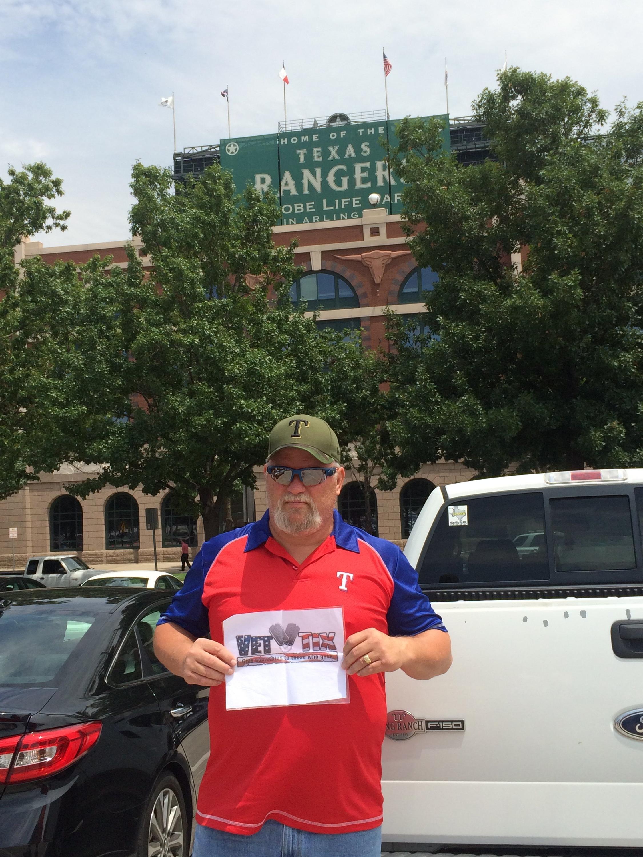 Texas Rangers vs. Los Angeles Angels - MLB