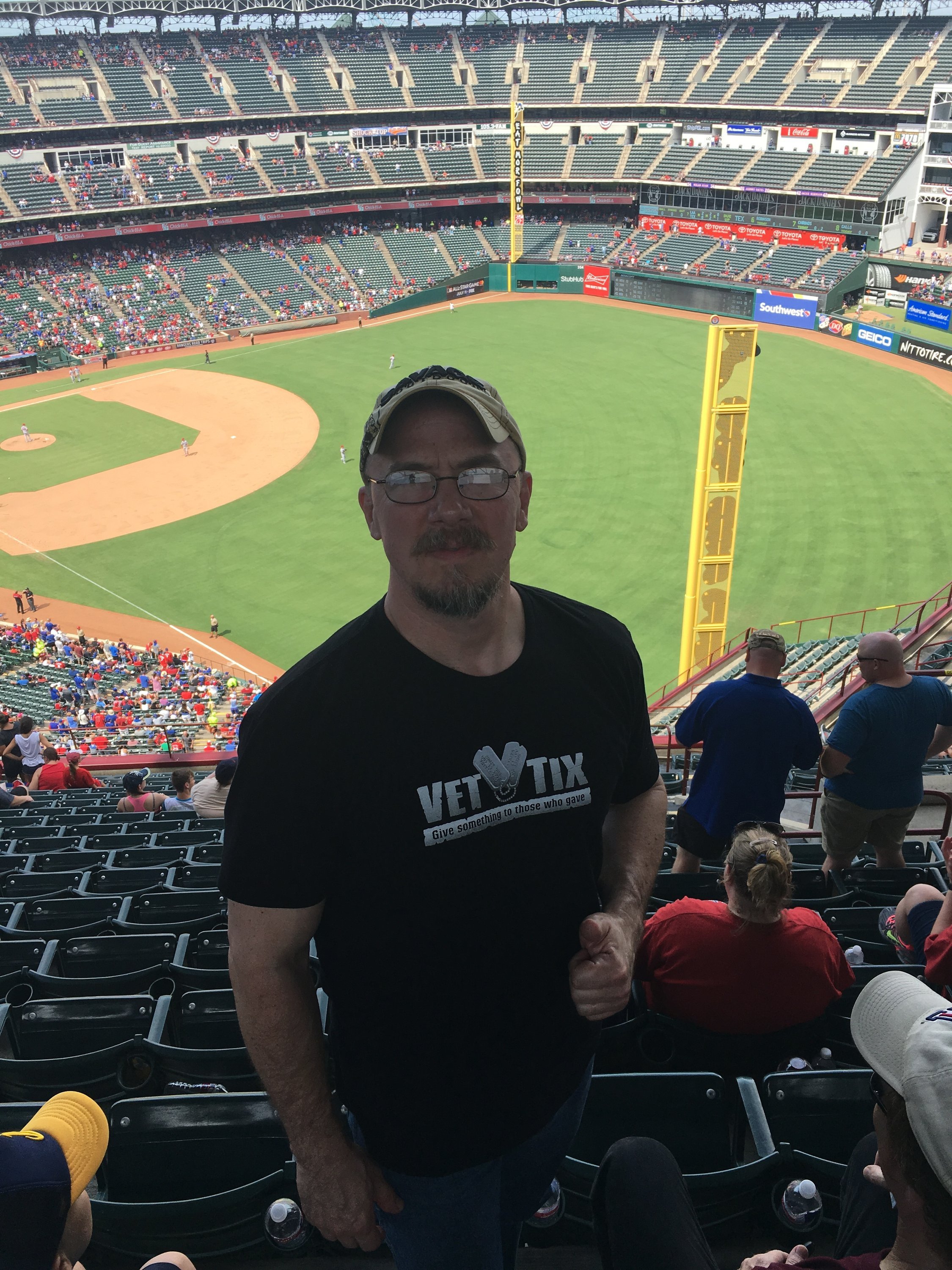 Texas Rangers vs. Los Angeles Angels - MLB