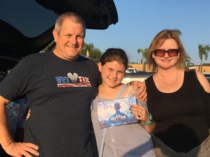 Dierks Bentley What the Hell World Tour 2017 - Reserved Seats