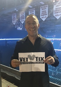 Ken attended Soul2Soul Tour With Faith Hill and Tim McGraw on Oct 13th 2017 via VetTix 