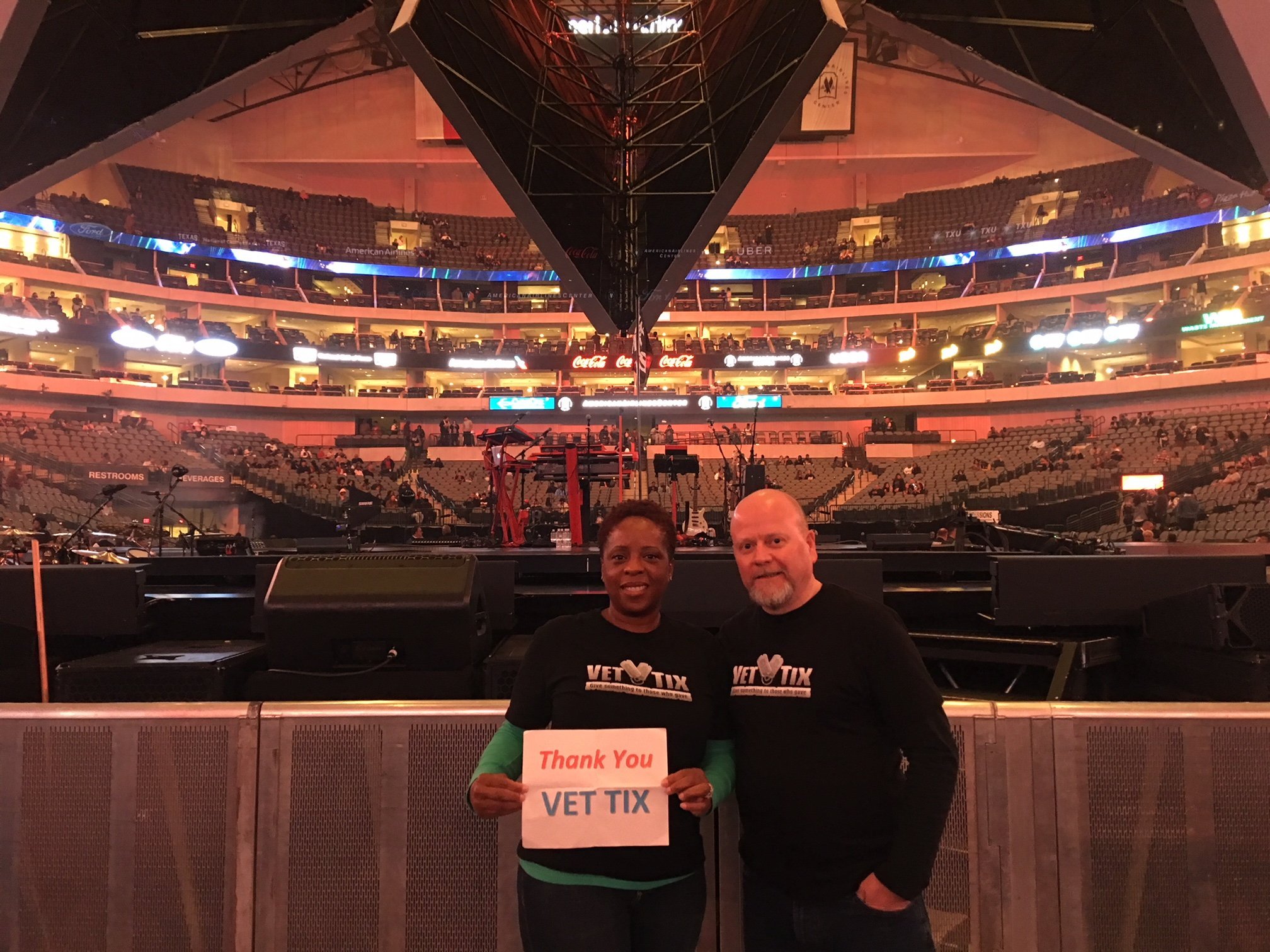 Jay-z - 4: 44 Tour With Special Guest Vic Mensa - for Tonight