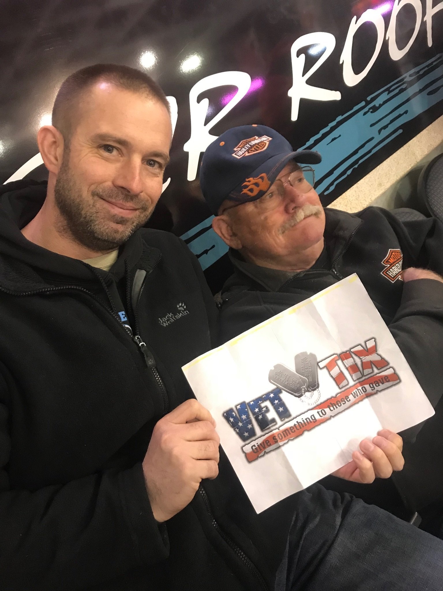 Kansas City Mavericks vs. Wichita Thunder - ECHL