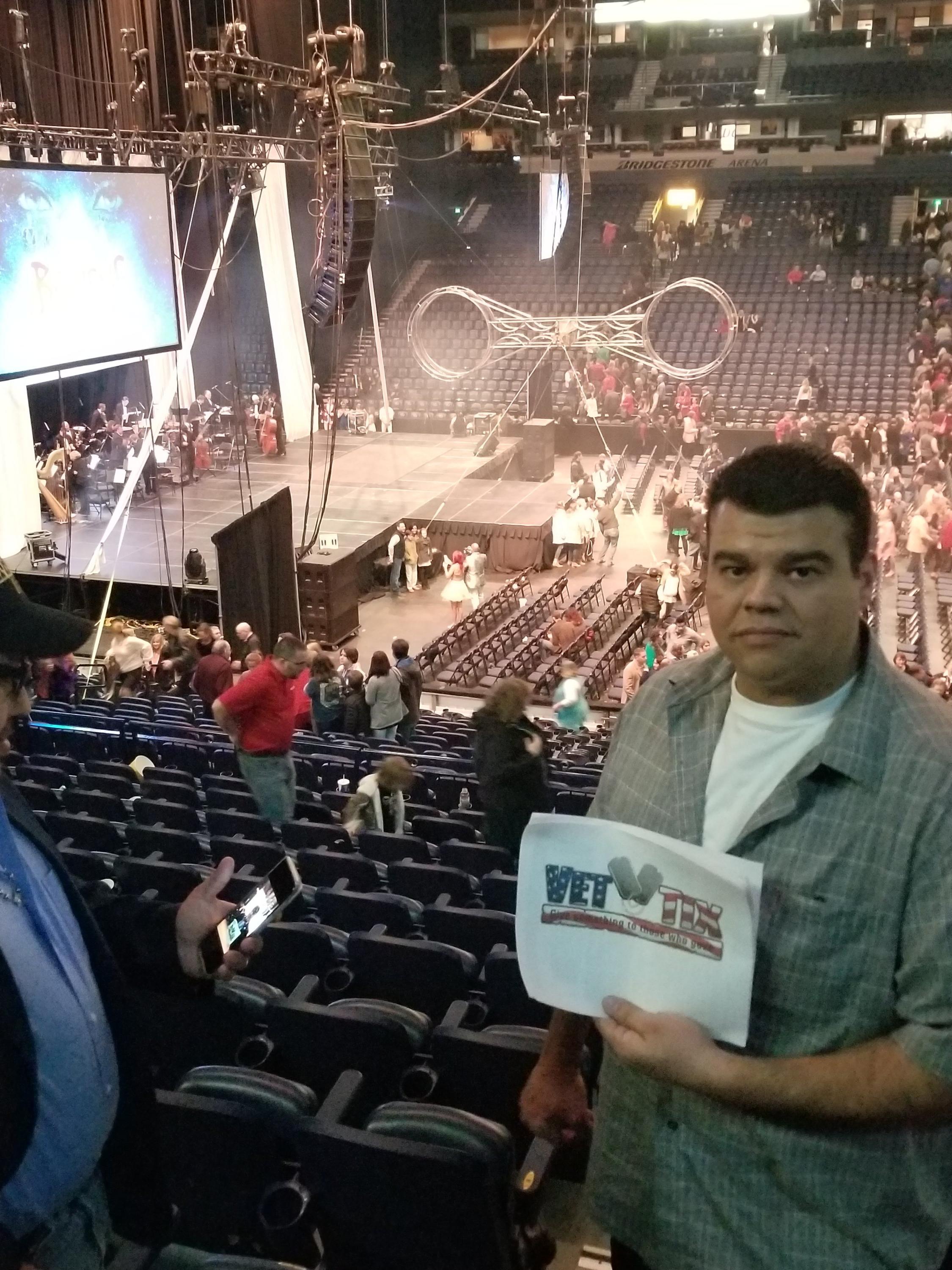 Cirque Holiday Musica Presents Believe