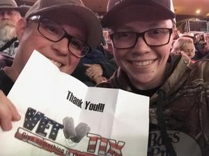 Randal attended Brad Paisley - Weekend Warrior World Tour With Dustin Lynch, Chase Bryant and Lindsay Ell on Jan 27th 2018 via VetTix 