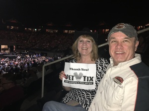 Steve attended Brad Paisley - Weekend Warrior World Tour With Dustin Lynch, Chase Bryant and Lindsay Ell on Feb 22nd 2018 via VetTix 
