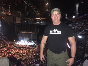 Randall attended Brad Paisley - Weekend Warrior World Tour With Dustin Lynch, Chase Bryant and Lindsay Ell on Apr 6th 2018 via VetTix 
