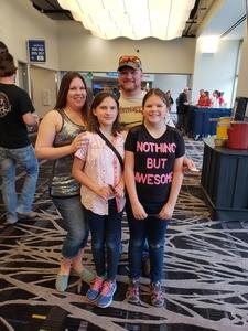 Brantley Gilbert: the Ones That Like Me Tour