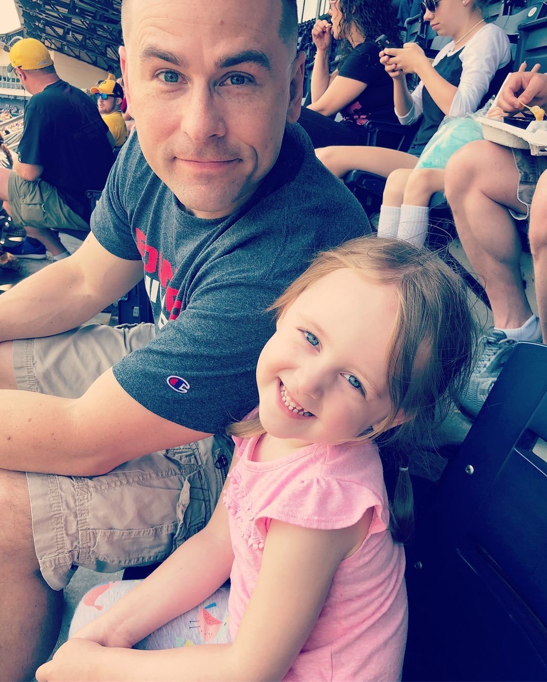 Pittsburgh Pirates vs. Los Angeles Dodgers - MLB