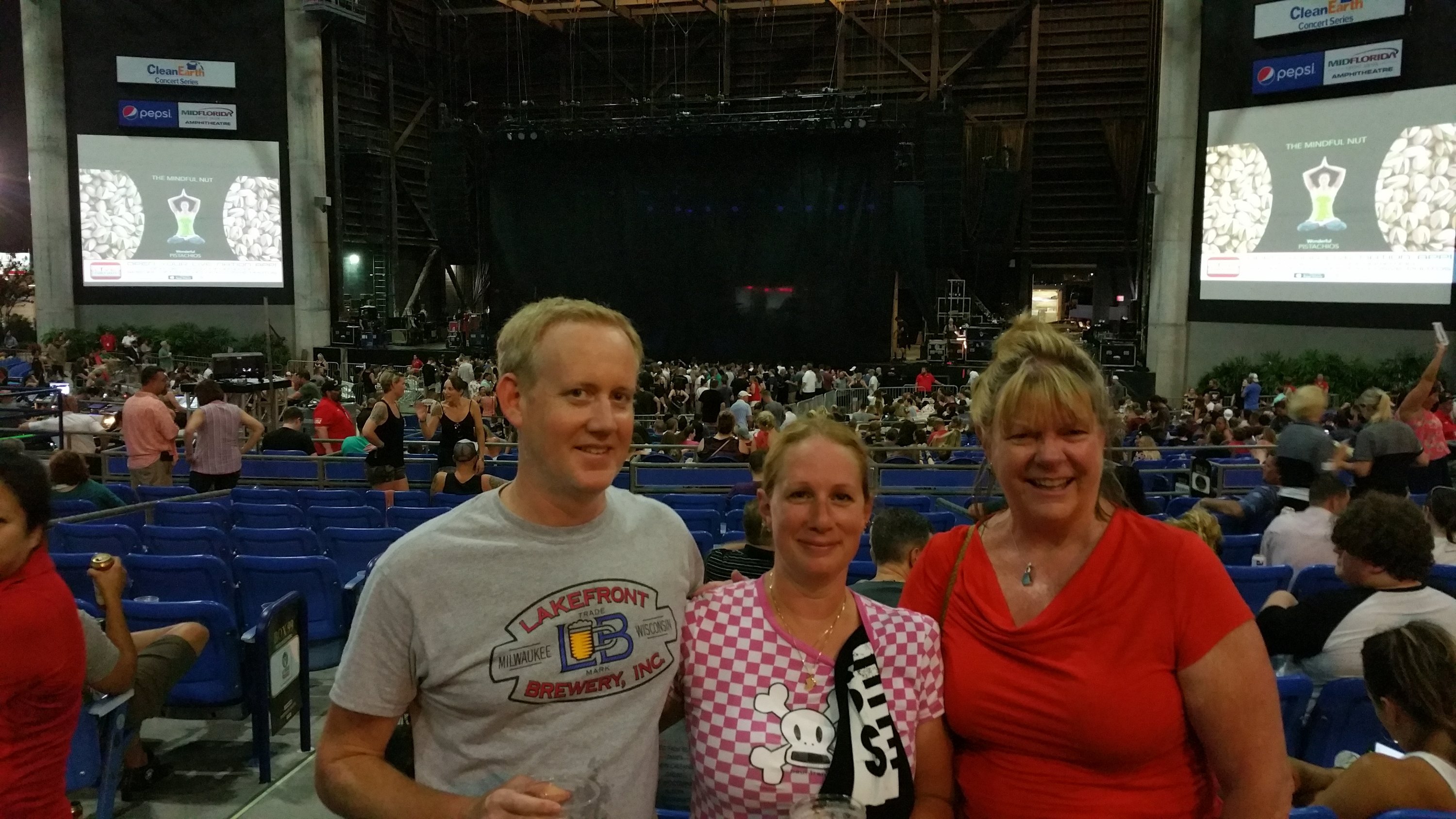 Weezer / Pixies - Reserved Seats