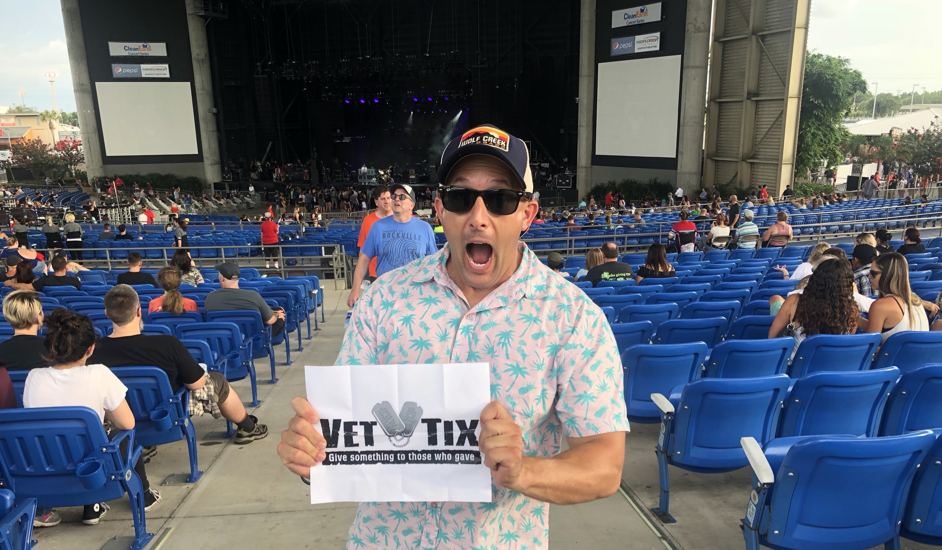 Weezer / Pixies - Reserved Seats