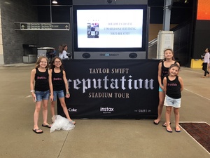 Ian attended Taylor Swift Reputation Stadium Tour on Jul 22nd 2018 via VetTix 