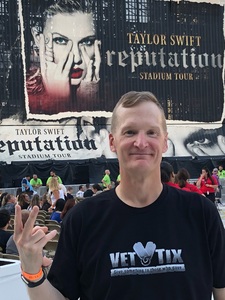 Taylor Swift Reputation Stadium Tour