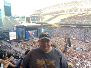 Kelly attended Kenny Chesney: Trip Around the Sun Tour With Old Dominion on Jul 7th 2018 via VetTix 