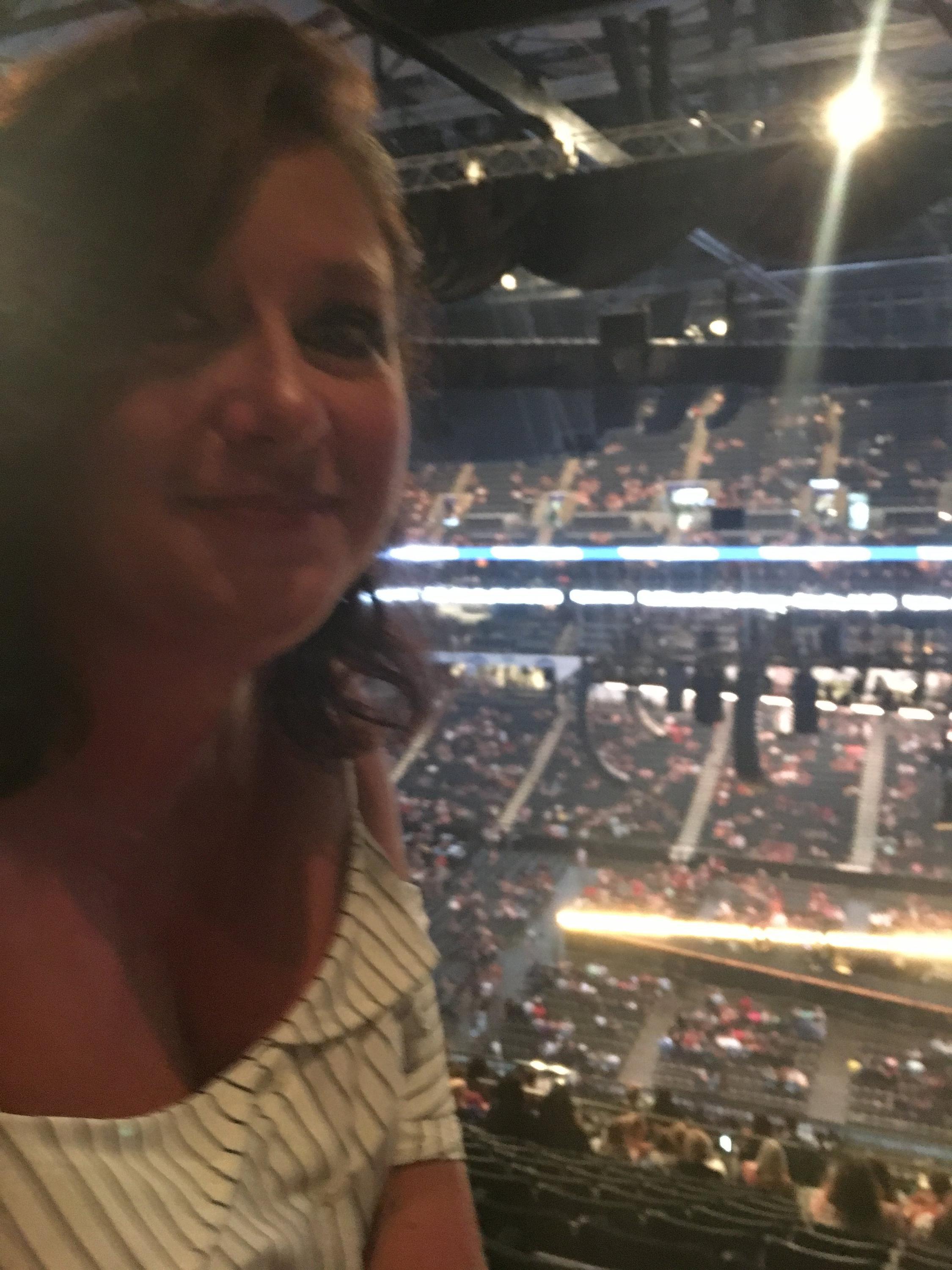 Sam Smith: the Thrill of It All Tour - Pop