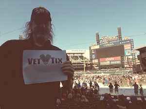 David attended Def Leppard and Journey Live in Concert on Jul 13th 2018 via VetTix 