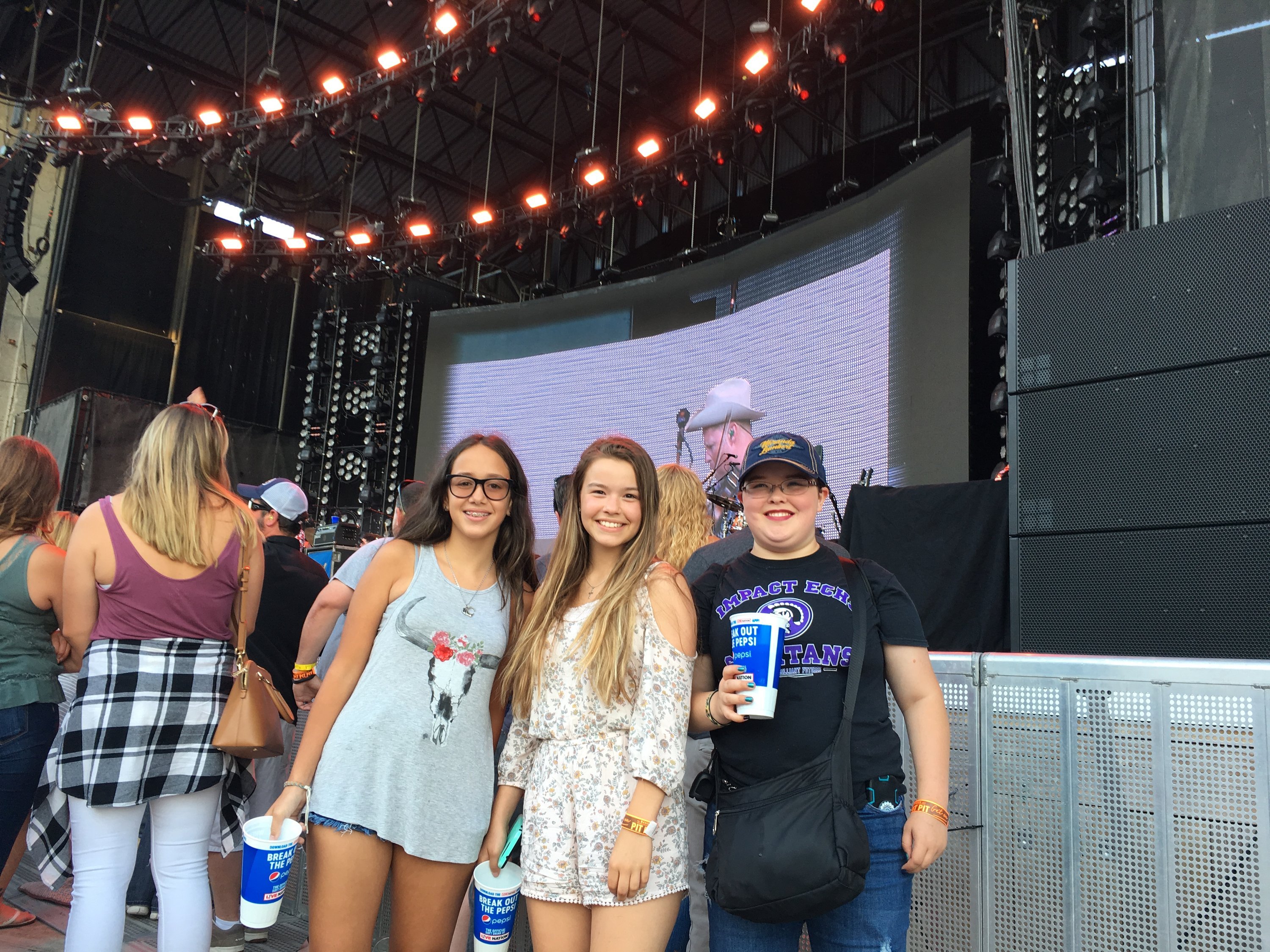Miranda Lambert & Little Big Town: the Bandwagon Tour