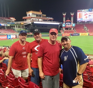 Cincinnati Reds vs. Milwaukee Brewers - MLB