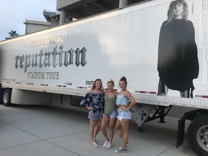 Tiffany attended Taylor Swift Reputation Stadium Tour on Aug 14th 2018 via VetTix 