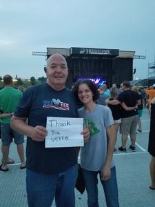 Counting Crows With Special Guest +live+: 25 Years and Counting - Alternative Rock