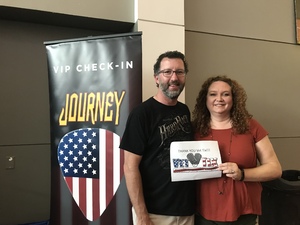 Live Nation Presents Journey / Def Leppard - Pop