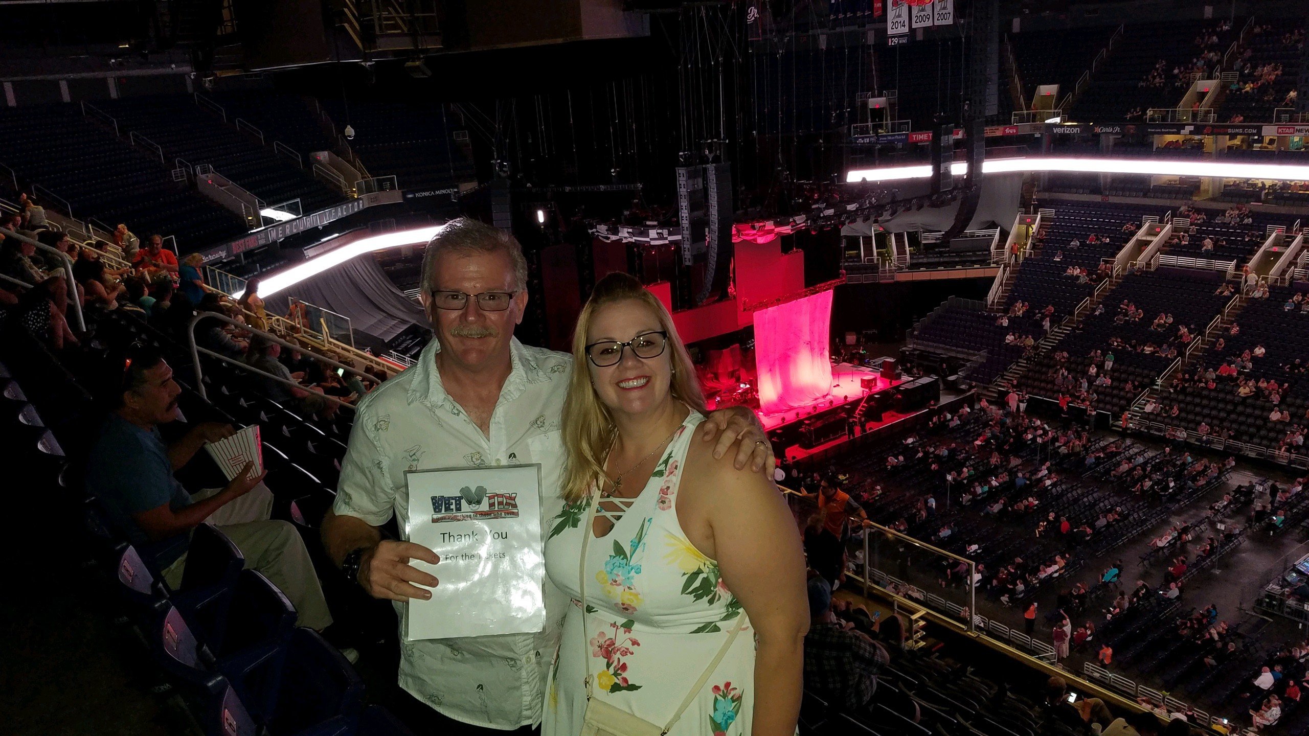 Rod Stewart W/ Special Guest Cyndi Lauper - Pop