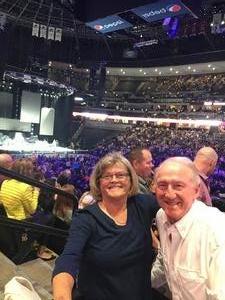 Rod Stewart & Cindi Lauper Live