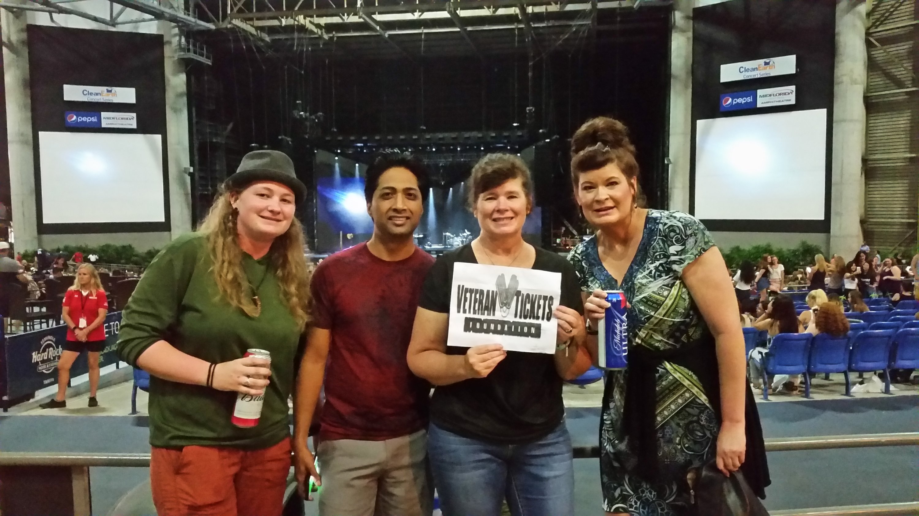 2018 Honda Civic Tour Presents Charlie Puth Voicenotes - Pop