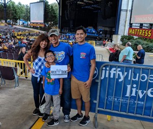 Aldwin attended Wmzq Fall Fest Featuring Lady Antebellum and Darius Rucker - Country on Oct 6th 2018 via VetTix 
