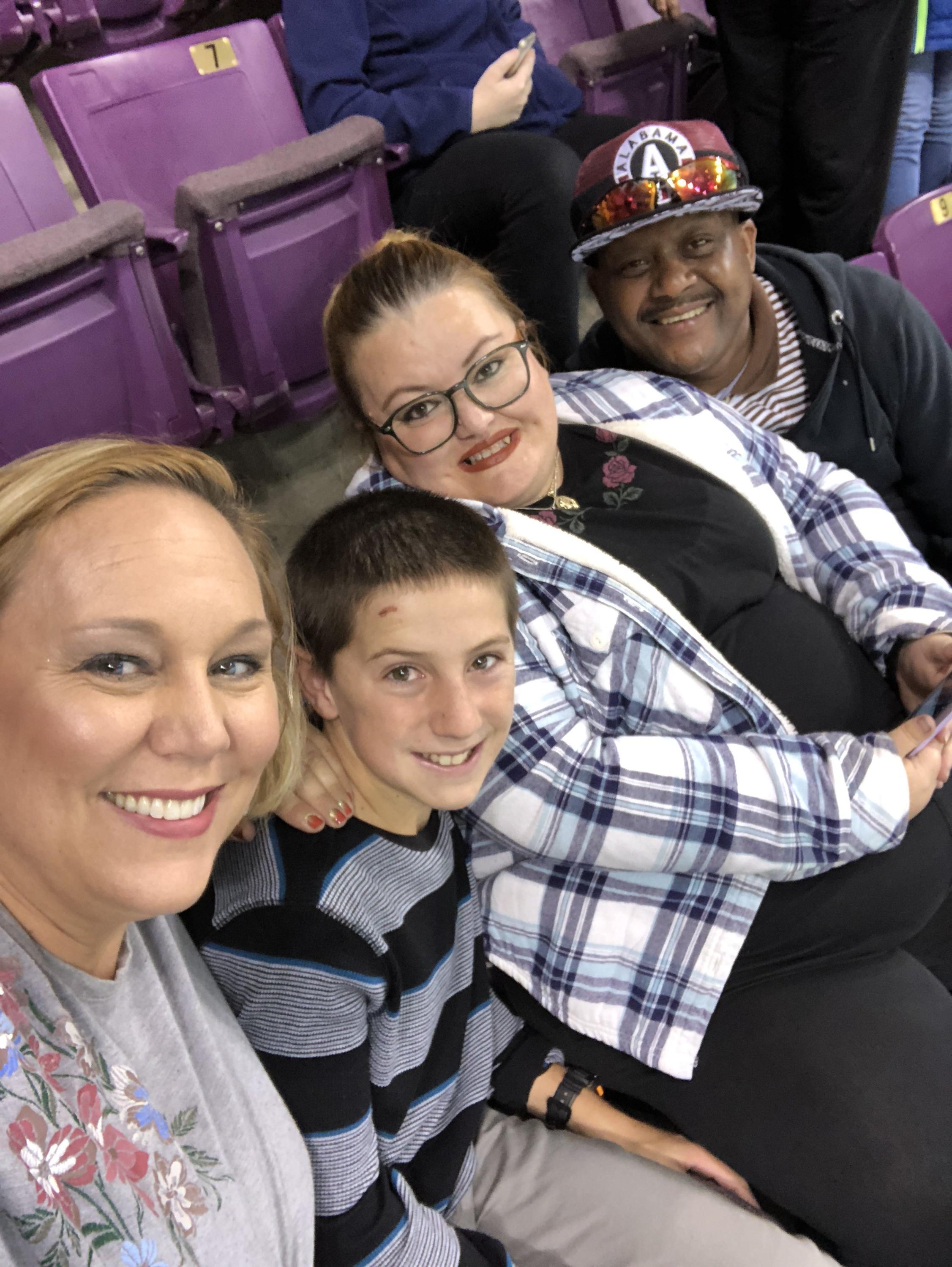Colorado College Tigers vs. New Hampshire - NCAA Hockey