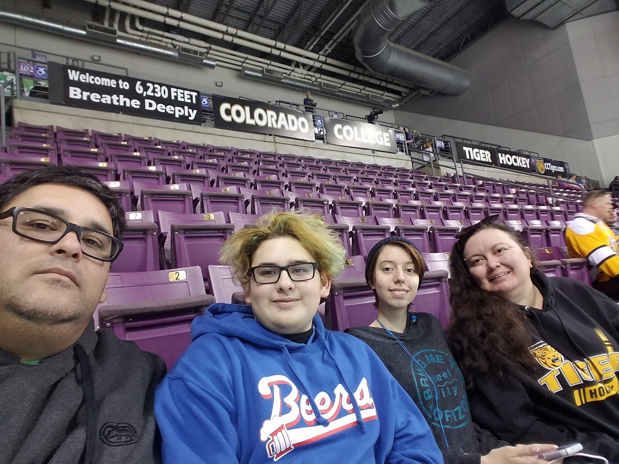 Colorado College Tigers vs. New Hampshire - NCAA Hockey